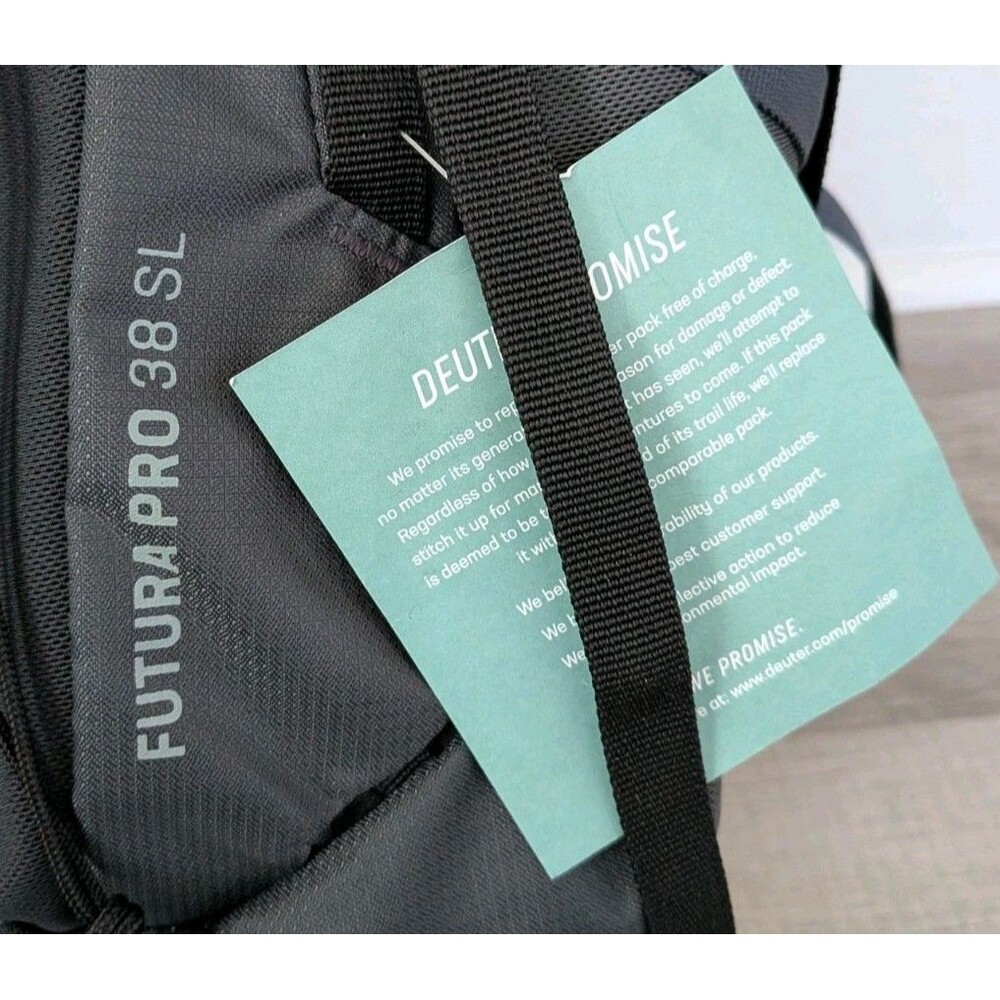 Deuter Futura Pro 38 SL Backpack Women’s Fit Lightweight Hiking Daypack NWT - Picture 9 of 16